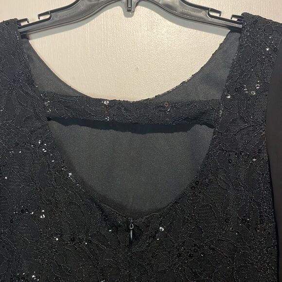 Scarlett- Black Lace Sequined Long Mesh Open Sleeve Cuffed Mini Dress- Size 8 - Picture 5 of 10